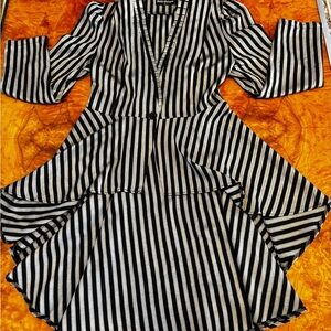 Chic Striped High Low Jacket